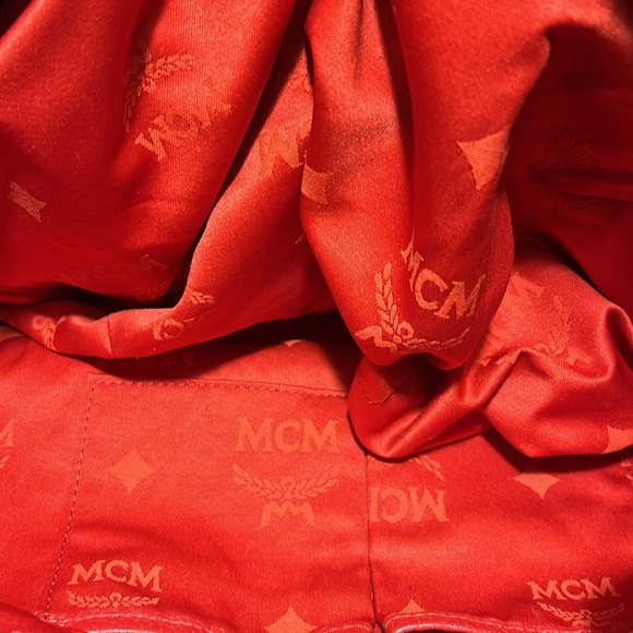 MCM Red Leather Shoulder Bag - Picture 10 of 14